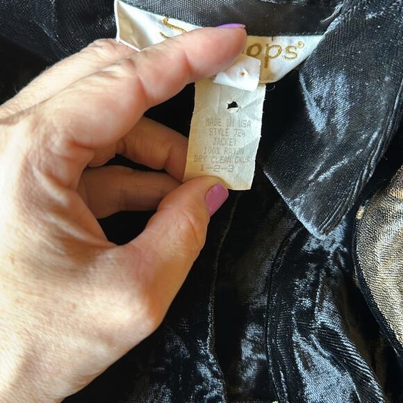 Scallops black crushed black velvet retro  80's button front blouse - Picture 4 of 7